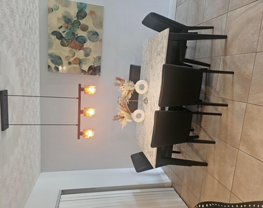 301 Sw Violet Avenue - Photo Thumbnail 11