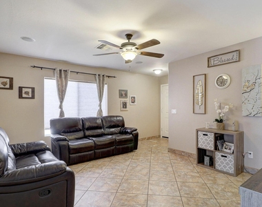 170 S 228th Lane - Photo Thumbnail 5