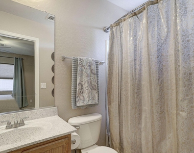 170 S 228th Lane - Photo Thumbnail 9
