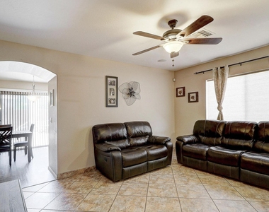 170 S 228th Lane - Photo Thumbnail 4