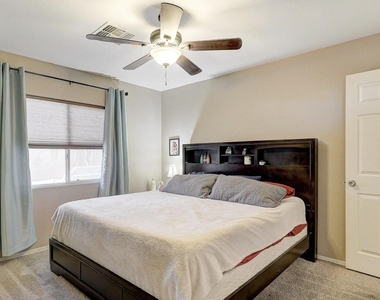 170 S 228th Lane - Photo Thumbnail 7