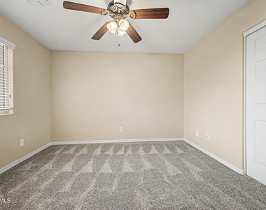 2531 E Eleana Lane - Photo Thumbnail 29