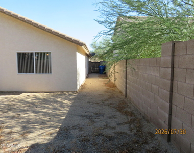 15446 W Gelding Drive - Photo Thumbnail 26