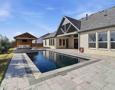 1410 Binkley Avenue - Photo Thumbnail 29