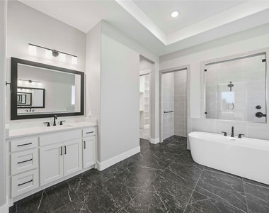 1410 Binkley Avenue - Photo Thumbnail 17