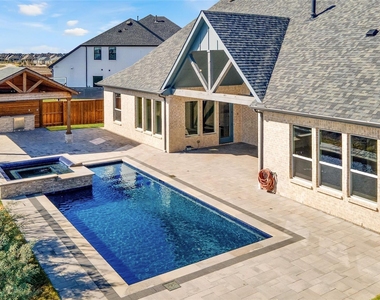 1410 Binkley Avenue - Photo Thumbnail 2