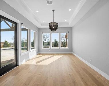 1410 Binkley Avenue - Photo Thumbnail 10