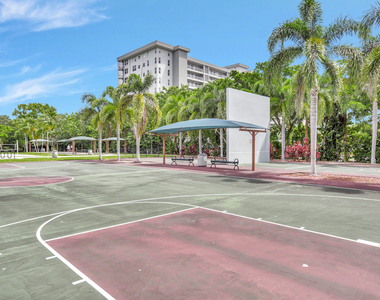 2651 S Palm Aire Drive - Photo Thumbnail 39