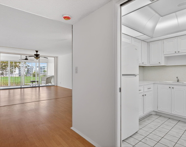 2651 S Palm Aire Drive - Photo Thumbnail 2
