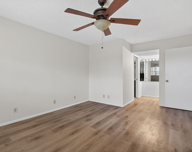 2651 S Palm Aire Drive - Photo Thumbnail 27