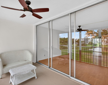 2651 S Palm Aire Drive - Photo Thumbnail 21