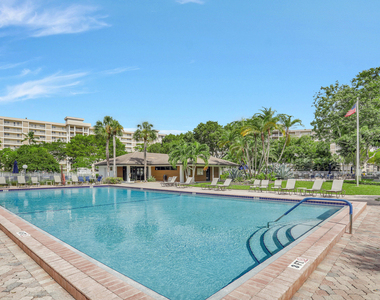 2651 S Palm Aire Drive - Photo Thumbnail 31