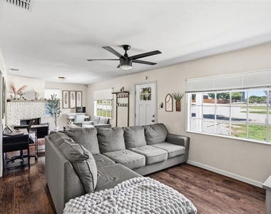 516 E Wintergreen Road - Photo Thumbnail 15