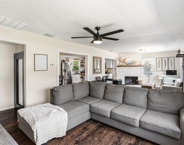 516 E Wintergreen Road - Photo Thumbnail 12
