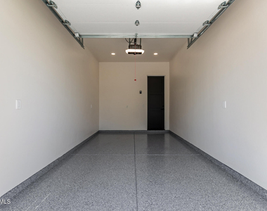 3014 E Avalon Drive - Photo Thumbnail 40