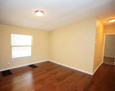 128 Burkhalter Street - Photo Thumbnail 25