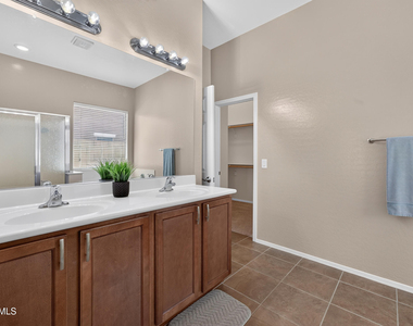 16864 W Hammond Street - Photo Thumbnail 37