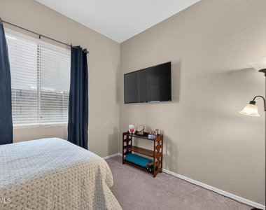 16864 W Hammond Street - Photo Thumbnail 50