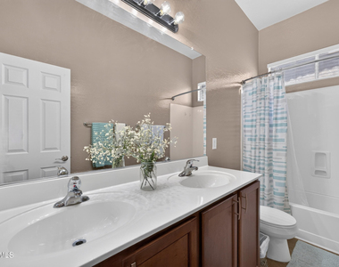 16864 W Hammond Street - Photo Thumbnail 49