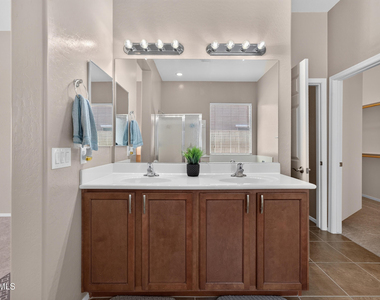 16864 W Hammond Street - Photo Thumbnail 39