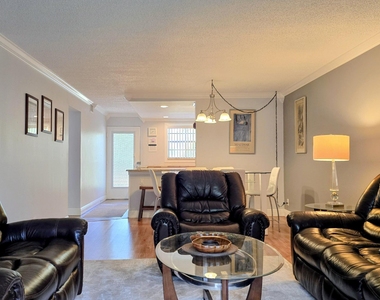 330 Ne 26th Avenue - Photo Thumbnail 11