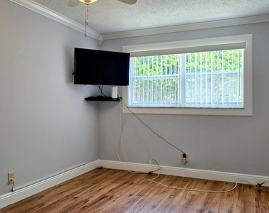 330 Ne 26th Avenue - Photo Thumbnail 22