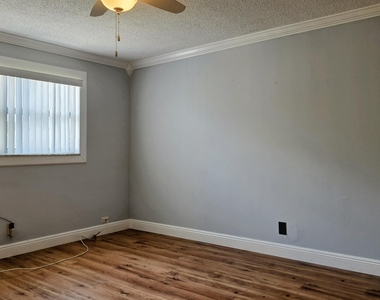 330 Ne 26th Avenue - Photo Thumbnail 21