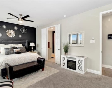 14173 Walsh Avenue - Photo Thumbnail 2