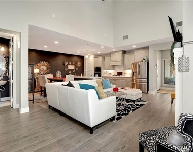 14173 Walsh Avenue - Photo Thumbnail 6