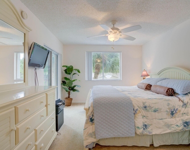 242 Village Boulevard - Photo Thumbnail 6