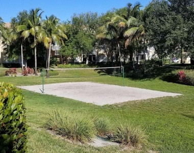 242 Village Boulevard - Photo Thumbnail 17