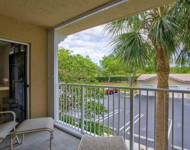 242 Village Boulevard - Photo Thumbnail 25