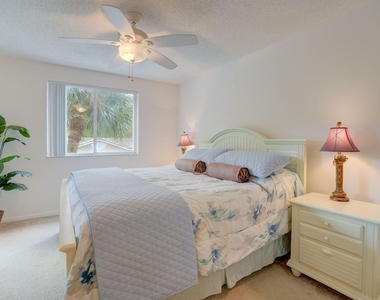 242 Village Boulevard - Photo Thumbnail 7