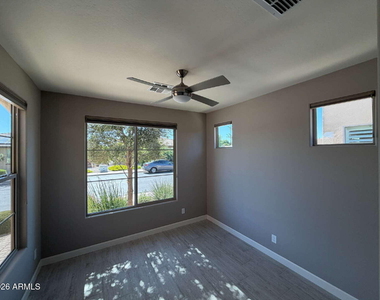 35989 N Kennedia Lane - Photo Thumbnail 15