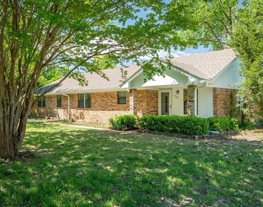 1905 Shady Lane - Photo Thumbnail 1