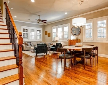 4703 Dexter Avenue - Photo Thumbnail 2