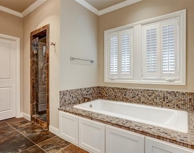 4703 Dexter Avenue - Photo Thumbnail 16
