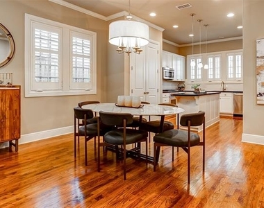 4703 Dexter Avenue - Photo Thumbnail 7