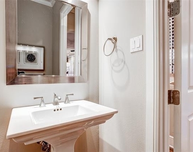4703 Dexter Avenue - Photo Thumbnail 11