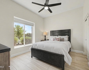 11416 E Altadena Avenue - Photo Thumbnail 21