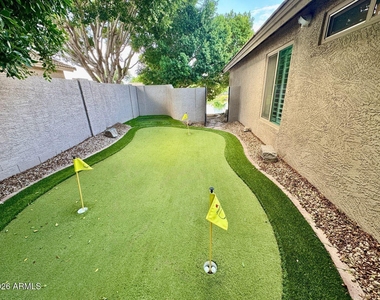 1401 W Blue Ridge Court - Photo Thumbnail 46