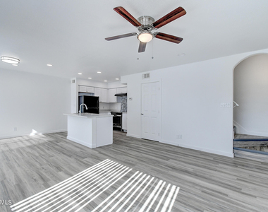 17031 E Calle Del Oro -- - Photo Thumbnail 6