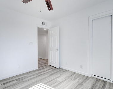 17031 E Calle Del Oro -- - Photo Thumbnail 15