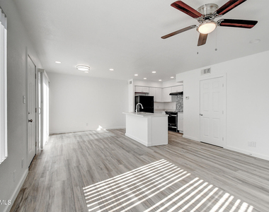 17031 E Calle Del Oro -- - Photo Thumbnail 5