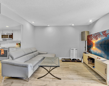 5893 Cassandra Court - Photo Thumbnail 10