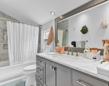 5893 Cassandra Court - Photo Thumbnail 21