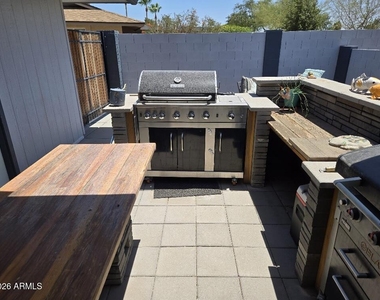 11666 N Rio Vista Drive - Photo Thumbnail 24