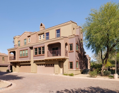 3935 E Rough Rider Road - Photo Thumbnail 21