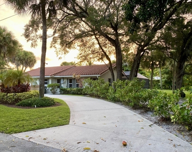 1140 Sw 15th Street - Photo Thumbnail 32