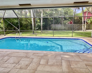 1140 Sw 15th Street - Photo Thumbnail 22